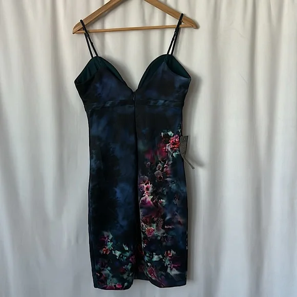 Bebe NWT Amanda Print Dark Blue Spaghetti Straps Scuba Mini Dress **Sz M**🔥🔥 - Picture 5 of 9